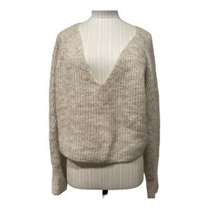 Aritzia Babaton Tessin Alpaca Sweater Oatmeal Deep V-Neckline Size XS